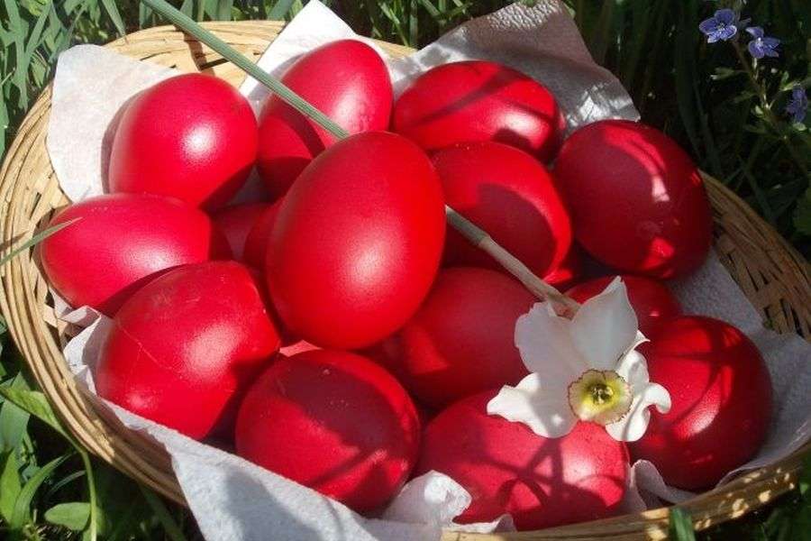 7 lucruri pe care le fac românii celebri de Paști