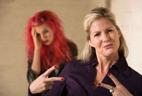 7 indicii că părinții tăi sunt mai cool decât tine