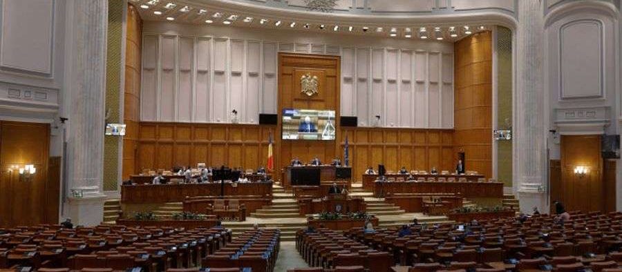 Compromis. Doar persoanele sub 14 ani care sunt căsătorite vor răspunde penal