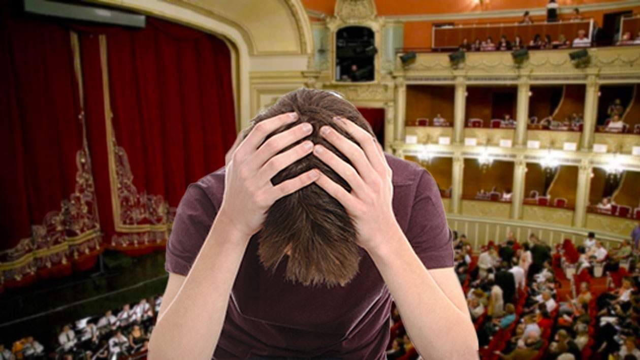 Elevii cu 10 la BAC intră gratis la Untold. Cei cu note sub 6, pedepsiţi cu bilete la Operă