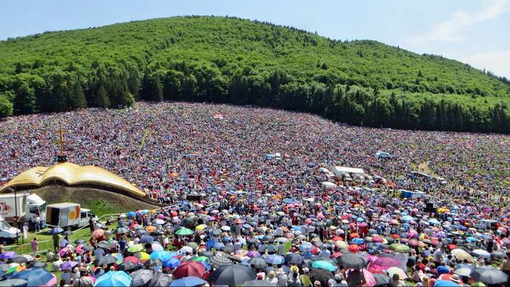 7 detalii care-ți arată că turismul este, de fapt, o religie