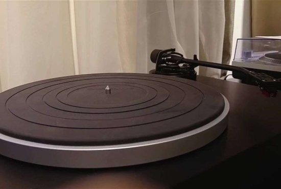 7 sfaturi utile ca să îţi alegi un pickup pentru ascultat discuri