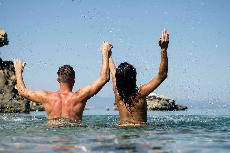 7 lucruri despre plajele de nudiști din România