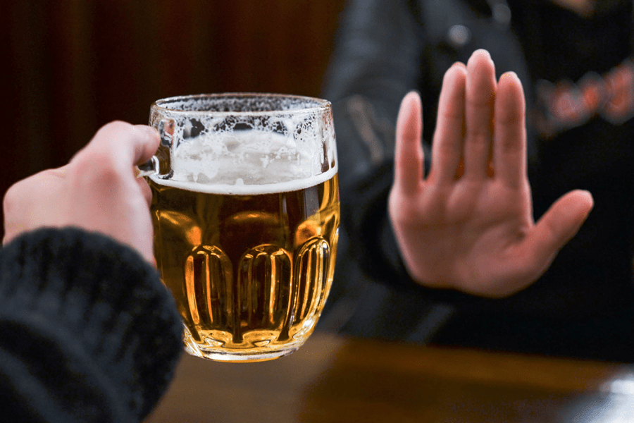 7 motive să te lași de băut