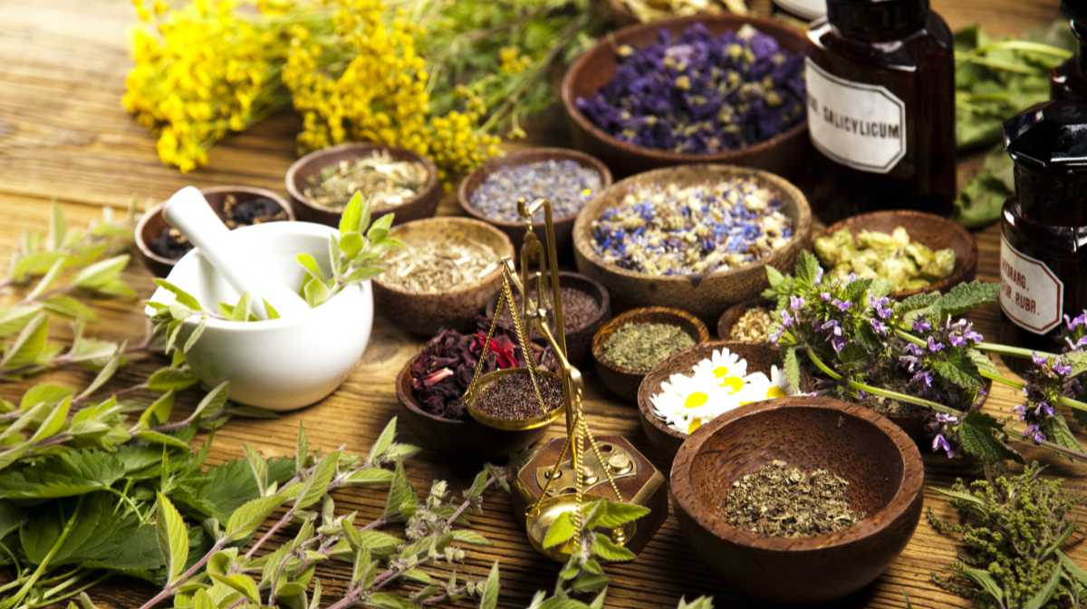 7 remedii naturiste pentru cele mai grave afecţiuni