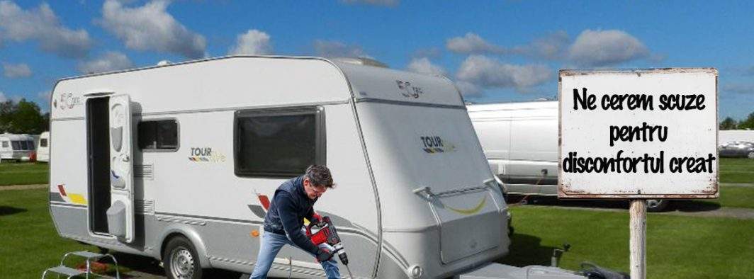 Turiștii dintr-un camping nu pot dormi din cauza românului care își renovează rulota cu bormașina