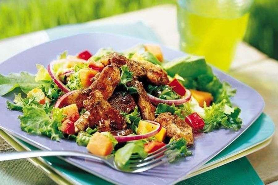 7 paşi simpli pentru o salată absolut delicioasă