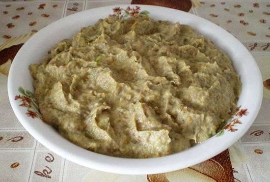 7 diferențe între salata de vinete arăbească și cea românească