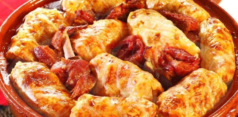 O dronă a căzut în oala de sarmale la Târgul de Crăciun și a făcut pagubă de 1 milion de dolari