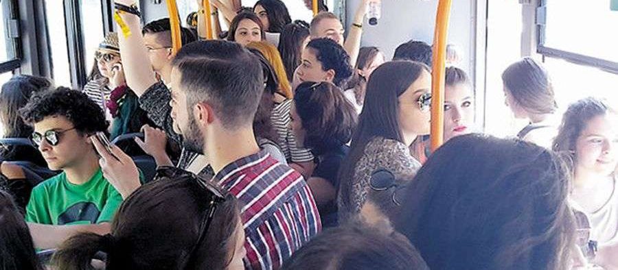 Pentru că primăria are nevoie de bani, controlorii STB vor funcţiona şi ca hoţi de buzunare