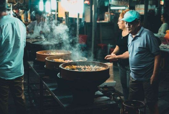 7 reţete delicioase de street food din întreaga lume