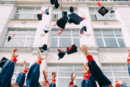 Unde dăm la facultate? 7 instituţii prestigioase de învăţământ superior