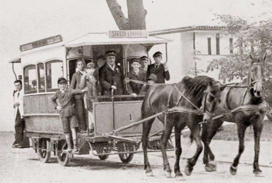 7 momente de referință din istoria transportului public din București