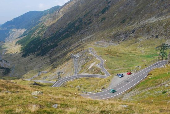 7 lucruri la care să fii atent când circuli pe Transfăgărășan