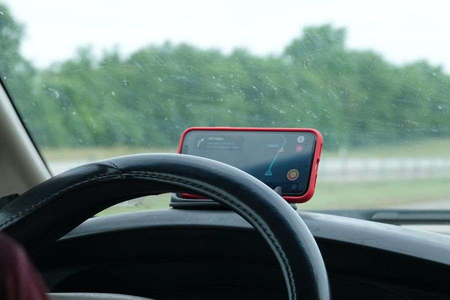 7 funcționalități pe care ar trebuie să le aibă un Waze pentru cocalari