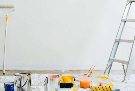 7 lucruri despre românii care își renovează singuri casele