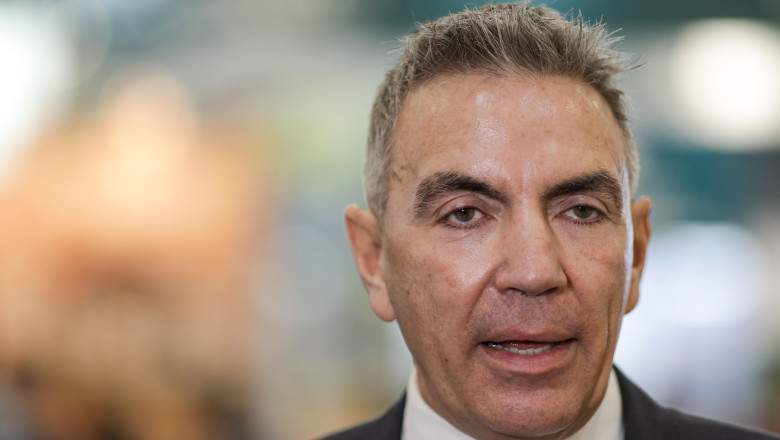 Mii de români revoltați că Anastasiu nu le-a dat și lor șpagă