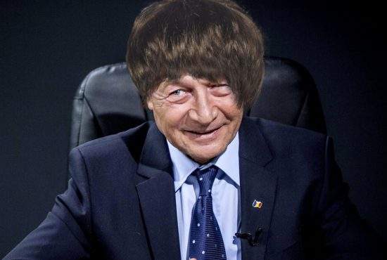 După privilegiile de fost președinte, Băsescu a primit înapoi de la CCR și tot părul