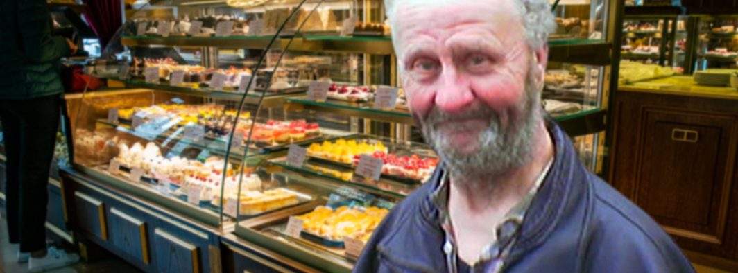 Nea Costel, epuizat la cofetărie: “Pentru un litru de rom am stors 500 de amandine!”