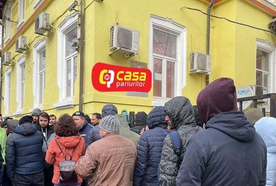 Lege! La coadă la pariuri vor avea prioritate femeile gravide, copiii și bătrânii