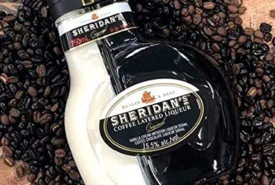 Un patriot adevărat bea doar lichiorul alb de la Sheridan`s!