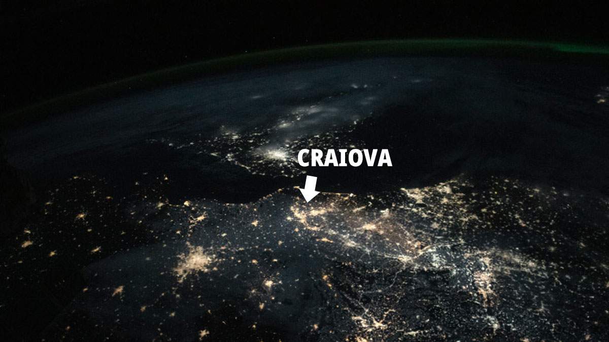 Breaking: NASA declară Târgul de Crăciun din Craiova cel mai frumos din Univers