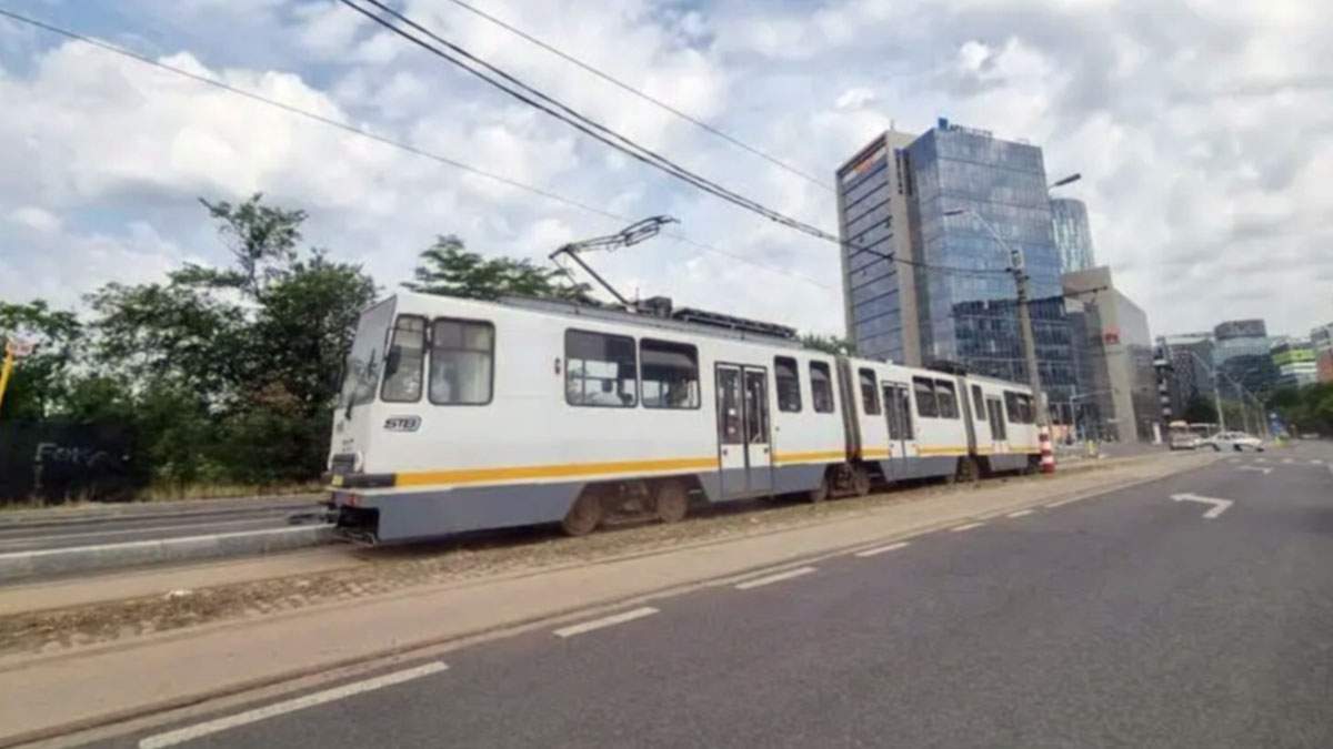 Tramvaiul 5 revine din decembrie. Mii de corporatişti abia aşteaptă să meargă acasă după 8 ani