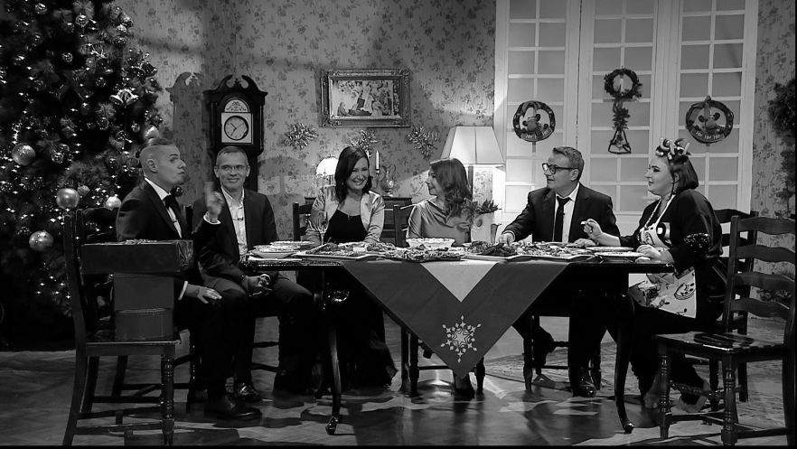 Un român a uitat televizorul pe Revelionul TVR și acum are mileuri prin toată casa