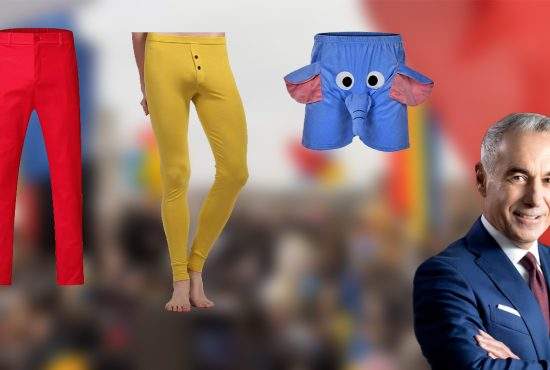 Georgescu, costum 100% patriotic la Alba Iulia: pantaloni roşii, izmene galbene şi chiloţi albaştri