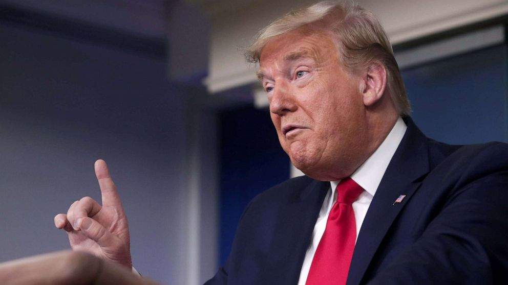 Trump s-a întâlnit la Davos cu omologul său german, Alzheimer