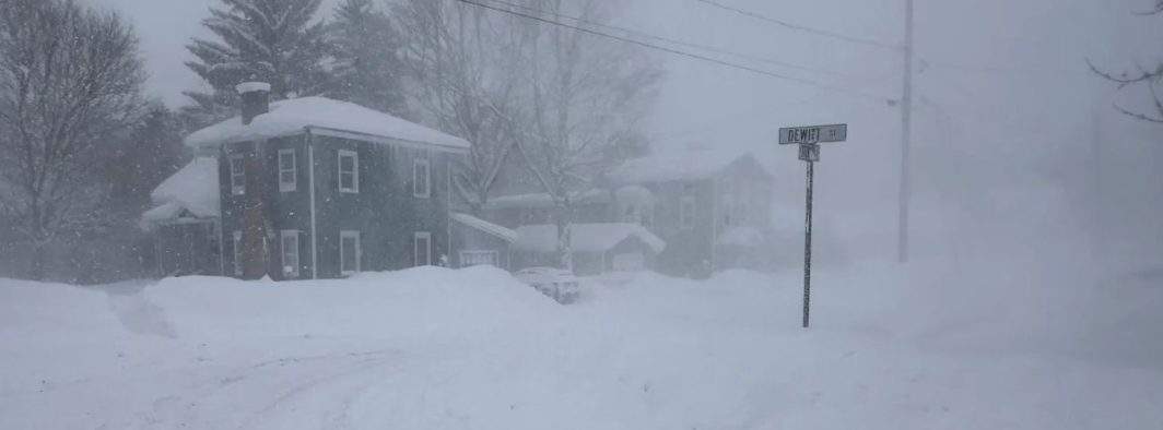 După ce vortexul polar a lovit SUA, Trump se laudă că a mutat Groenlanda în SUA