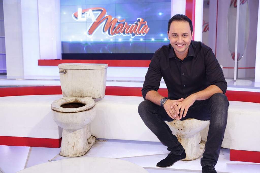 Măruţă pregăteşte un nou format de emisiune: „În loc de canapea va fi direct un WC”