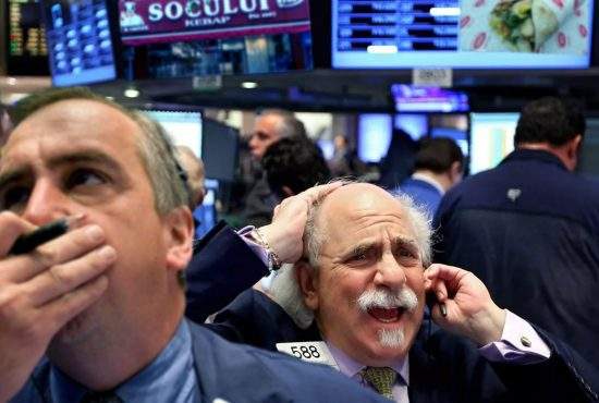 Panică pe bursele mondiale după ce şaorma de la Socului a scăzut sub 1 kg pentru prima oară în istorie