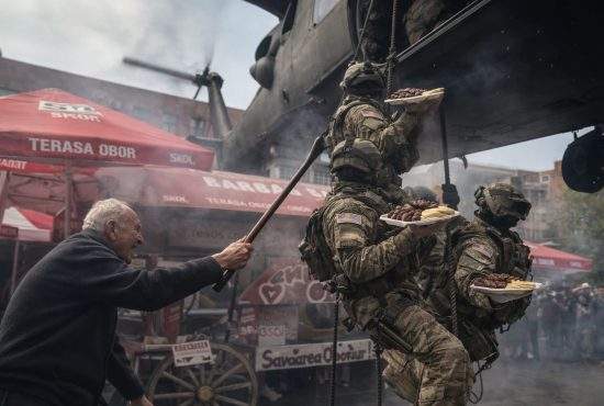 Atac într-o țară NATO! Armata SUA a extras trei porții de mici de la Terasa Obor