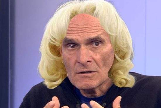 Miracol! După postările despre Platon, lui CTP i-a crescut păr identic cu al lui Dăncilă