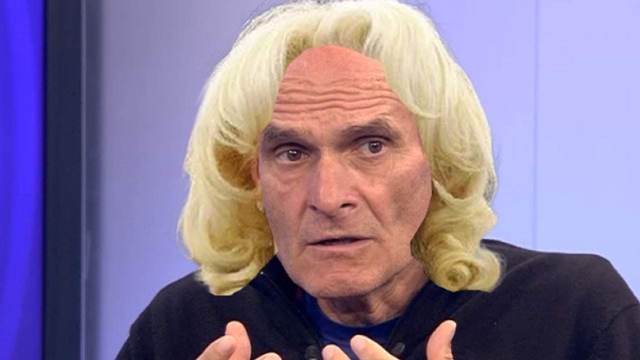 Miracol! După postările despre Platon, lui CTP i-a crescut păr identic cu al lui Dăncilă