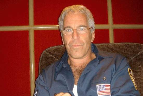 Detalii înfiorătoare despre o minte bolnavă. Jeffrey Epstein se uita la filme românești