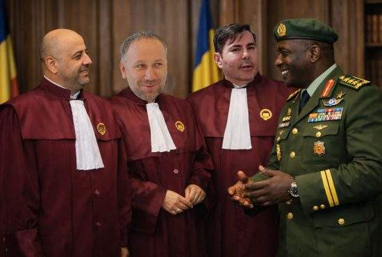 Un dictator african vrea să facă stagiatură la CCR, ca să învețe să devină și mai tiran