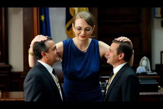 Era inevitabil! Lia Savonea a trecut la nivelul următor și a adoptat doi corupți