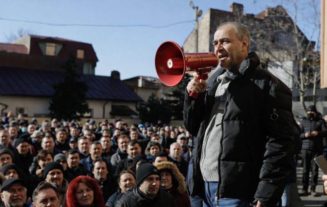 Duelul titanilor! STB a depășit TVR la numărul de angajați inutili