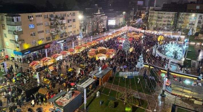 Primăriile din țară organizează concerte cu Delia și Smiley cu ocazia izbucnirii celui de-al treilea război mondial