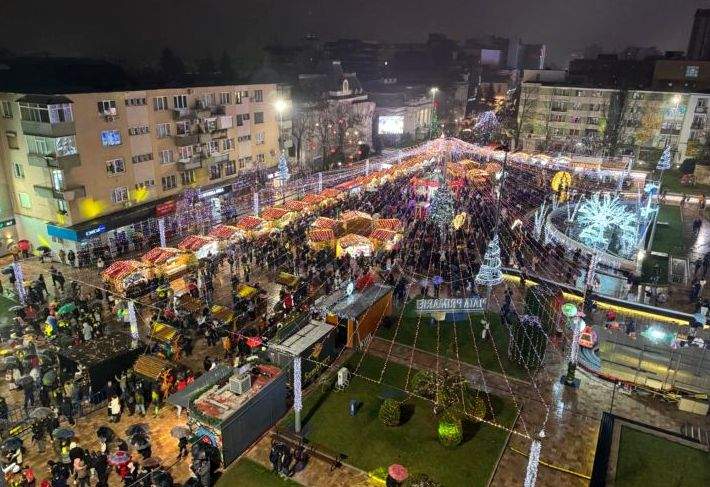 Primăriile din țară organizează concerte cu Delia și Smiley cu ocazia izbucnirii celui de-al treilea război mondial