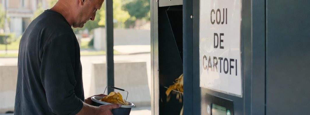 Atenție! Se introduce garanția de 50 de bani și la cojile de cartofi și ceapă