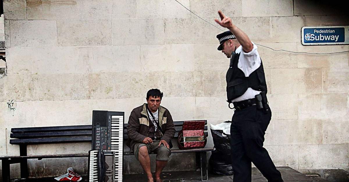 Mulți români se întorc în țară, că aici sunt mai puțini maneliști decât la Londra