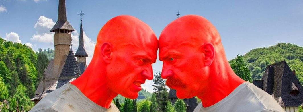 Românii care n-au avut bani de ouă și-au vopsit cheliile în roșu și s-au ciocnit cap în cap