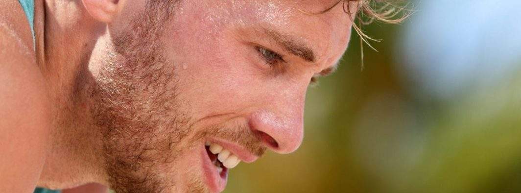 Efectul scumpirilor. Un român face sex non-stop de 9 zile pentru că nu îşi permite ţigara de după