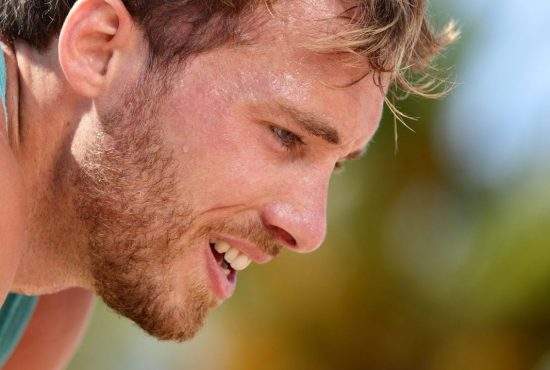 Efectul scumpirilor. Un român face sex non-stop de 9 zile pentru că nu îşi permite ţigara de după