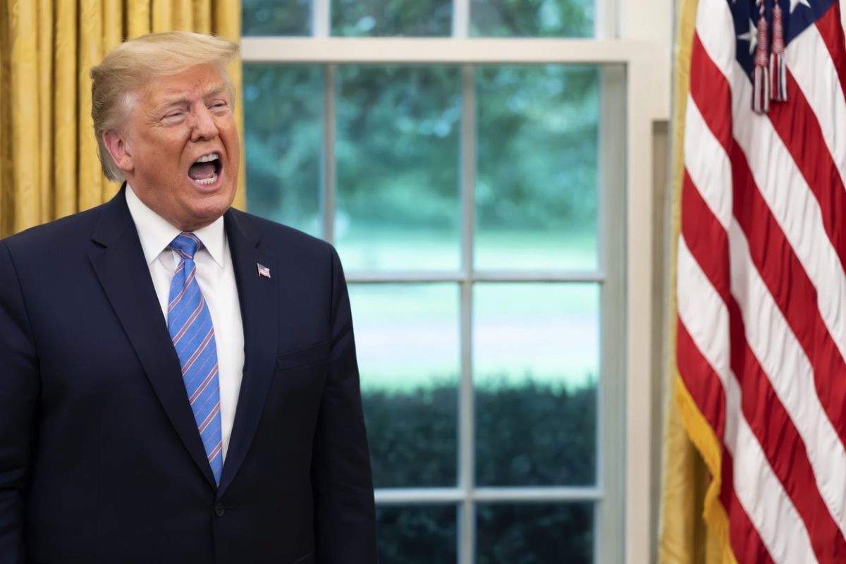 Invitat la Summitul de la București, Trump a răspuns într-o română impecabilă: „Da’ o mu*e nu vreți voi?”