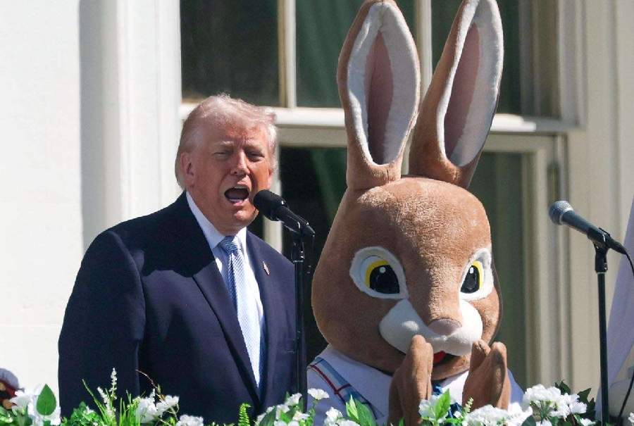 Donald Trump se laudă că a spart 200.000 de ouă cu oul lui campion: ”Este cel mai tare ou!”