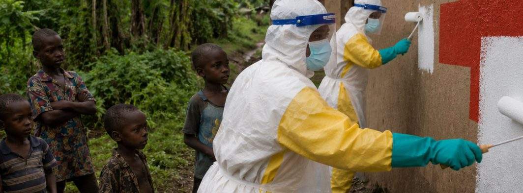 Focar de Ebola în Congo. Crucea Roşie Română trimite o echipă să verifice că nu-i foloseşte nimeni sigla